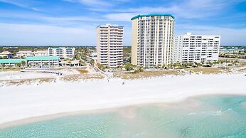 Destin Towers 21 2 Bedroom Condo by RedAwning