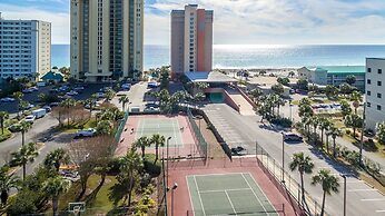 Destin Towers 21 2 Bedroom Condo by RedAwning