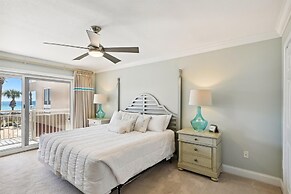 Destin Towers 21 2 Bedroom Condo by RedAwning