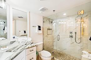 Inlet Reef 503 2 Bedroom Condo by RedAwning