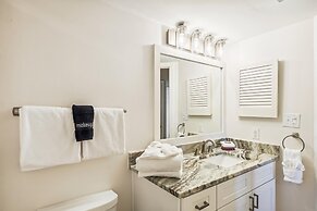 Inlet Reef 503 2 Bedroom Condo by RedAwning
