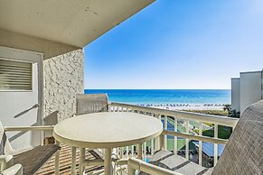 Holiday Surf & Racquet 614 2 Bedroom Condo by RedAwning