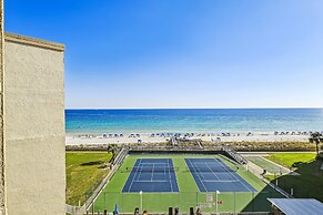 Holiday Surf & Racquet 614 2 Bedroom Condo by RedAwning