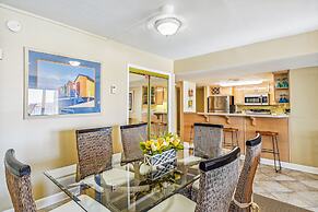 Holiday Surf & Racquet 614 2 Bedroom Condo by RedAwning