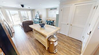 Sandpiper Cove 1119 1 Bedroom Condo by RedAwning