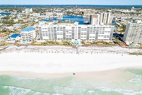 Oceania 407 3 Bedroom Condo by RedAwning