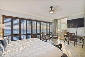 Oceania 407 3 Bedroom Condo by RedAwning