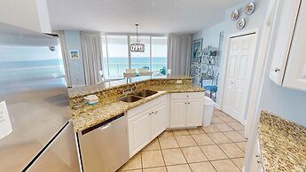 Oceania 607 3 Bedroom Condo by RedAwning