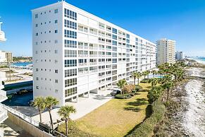 Oceania 607 3 Bedroom Condo by RedAwning