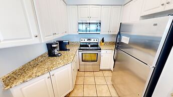 Oceania 607 3 Bedroom Condo by RedAwning