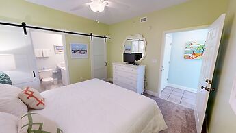 Oceania 607 3 Bedroom Condo by RedAwning