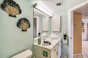 Inlet Reef 213 2 Bedroom Condo by RedAwning