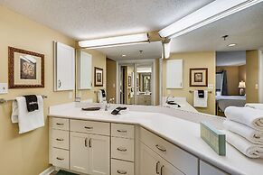 Inlet Reef 213 2 Bedroom Condo by RedAwning