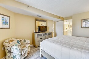 Inlet Reef 213 2 Bedroom Condo by RedAwning