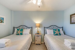 Inlet Reef 213 2 Bedroom Condo by RedAwning
