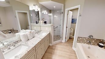 Oceania 405 3 Bedroom Condo by RedAwning