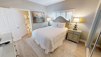 Oceania 405 3 Bedroom Condo by RedAwning