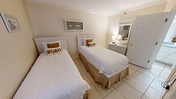 Inlet Reef 305 2 Bedroom Condo by RedAwning