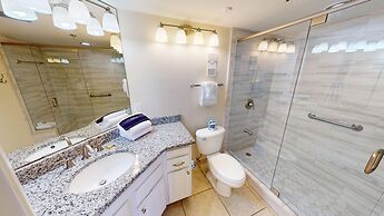 Inlet Reef 305 2 Bedroom Condo by RedAwning