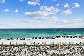 Inlet Reef 206 2 Bedroom Condo by RedAwning