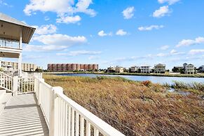 Sugar Shack 4 Bedroom Home by RedAwning