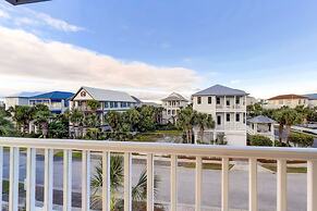 Sugar Shack 4 Bedroom Home by RedAwning