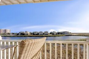 Sugar Shack 4 Bedroom Home by RedAwning