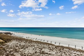 Inlet Reef 303 2 Bedroom Condo by RedAwning