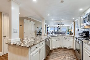Inlet Reef 303 2 Bedroom Condo by RedAwning