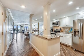 Inlet Reef 303 2 Bedroom Condo by RedAwning