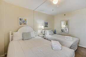 Inlet Reef 602 2 Bedroom Condo by RedAwning