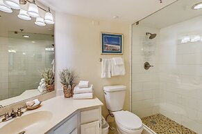 Inlet Reef 602 2 Bedroom Condo by RedAwning