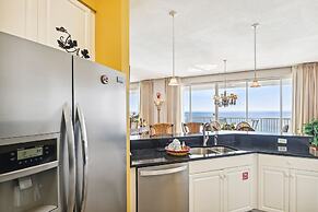 Oceania 907 3 Bedroom Condo by RedAwning