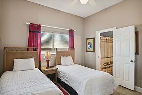 Oceania 907 3 Bedroom Condo by RedAwning