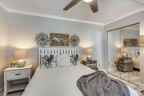 Magnolia House 501 2 Bedroom Condo by RedAwning