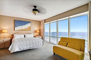 Oceania 705 3 Bedroom Condo by RedAwning