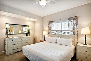 Oceania 705 3 Bedroom Condo by RedAwning