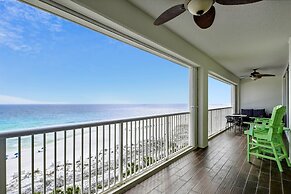 Oceania 705 3 Bedroom Condo by RedAwning