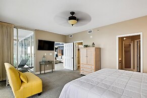 Oceania 705 3 Bedroom Condo by RedAwning