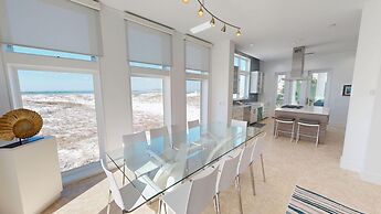 Seabreeze 5 Bedroom Home by RedAwning