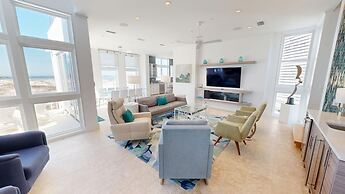 Seabreeze 5 Bedroom Home by RedAwning