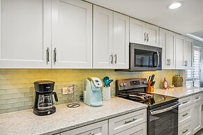 Destin Towers 61 2 Bedroom Condo by RedAwning