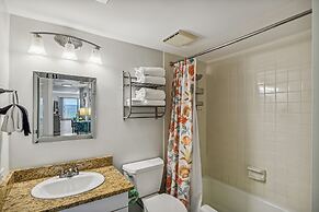 Destin Towers 61 2 Bedroom Condo by RedAwning