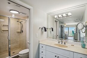 Destin Towers 61 2 Bedroom Condo by RedAwning