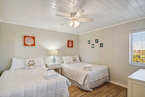 Destin Towers 61 2 Bedroom Condo by RedAwning