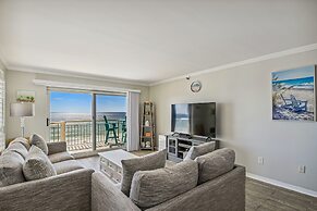 Destin Towers 61 2 Bedroom Condo by RedAwning