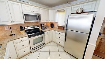 Destin On The Gulf 505 2 Bedroom Condo by RedAwning
