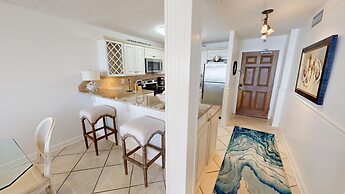 Destin On The Gulf 505 2 Bedroom Condo by RedAwning