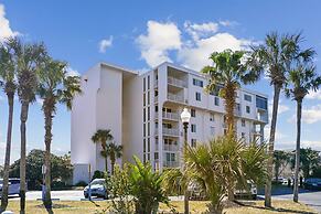 Dolphin Point 103b 2 Bedroom Condo by RedAwning