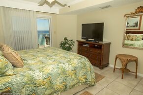Inlet Reef 606 2 Bedroom Condo by RedAwning